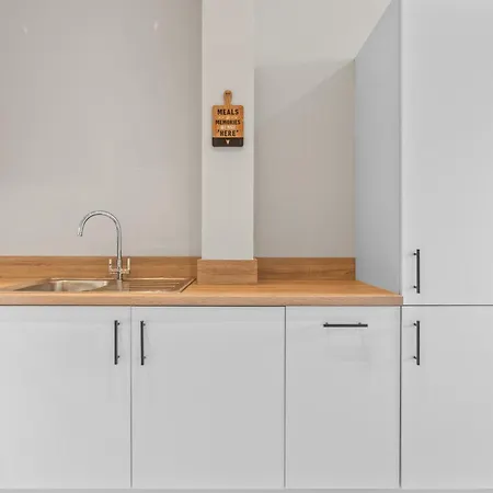 Modern & Relaxing 1-bedroom Flat In By Purestay *