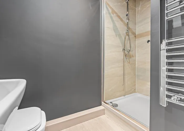 Modern & Relaxing 1-bedroom Flat In By Purestay דירה לידס